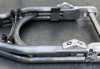 dyna billet swingarm